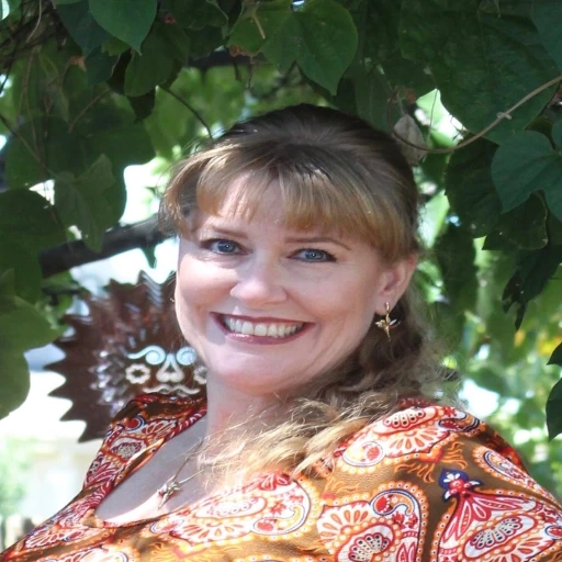 Jennifer Simmons logo