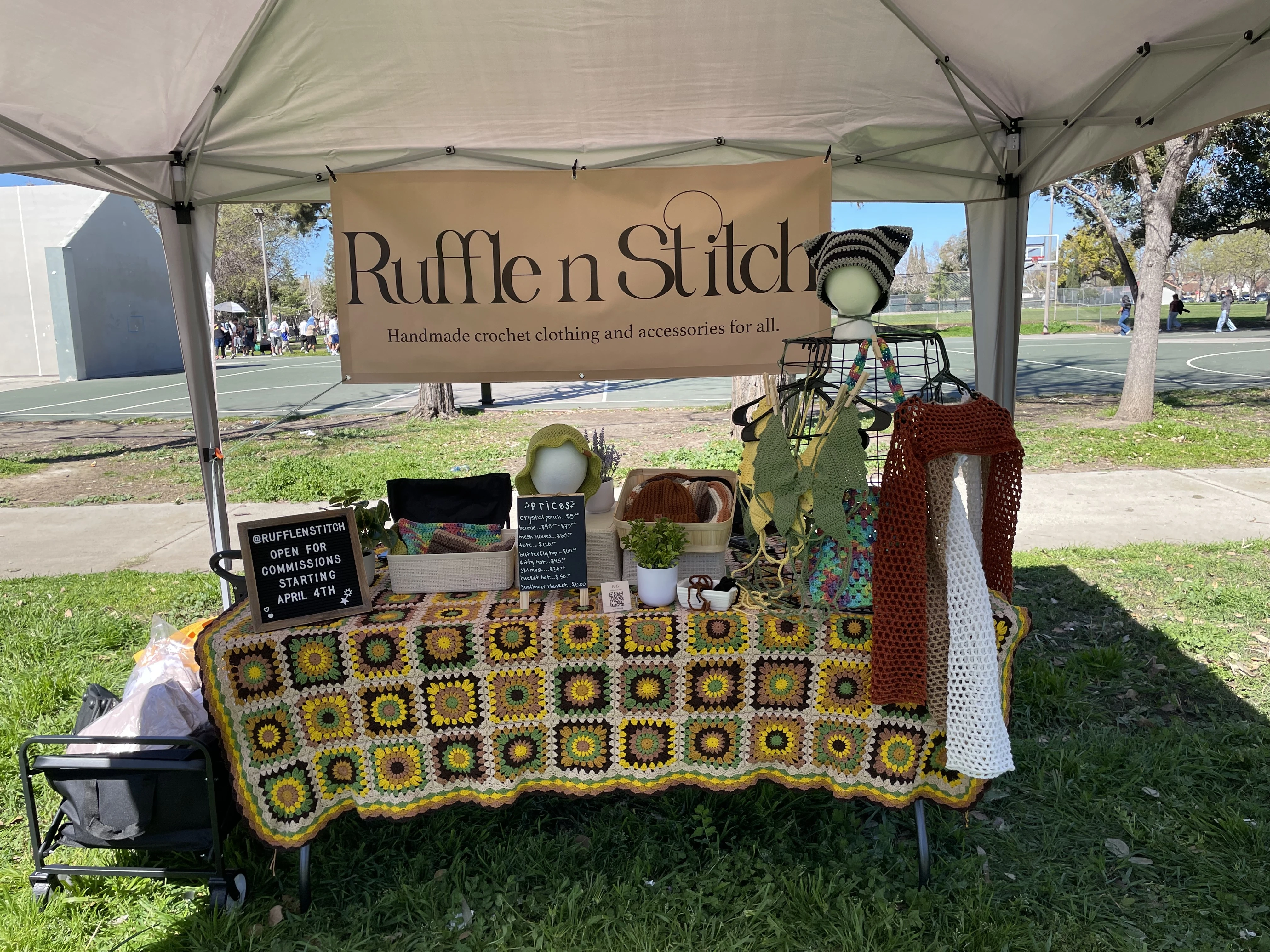 Ruffle n Stitch booth setup 1