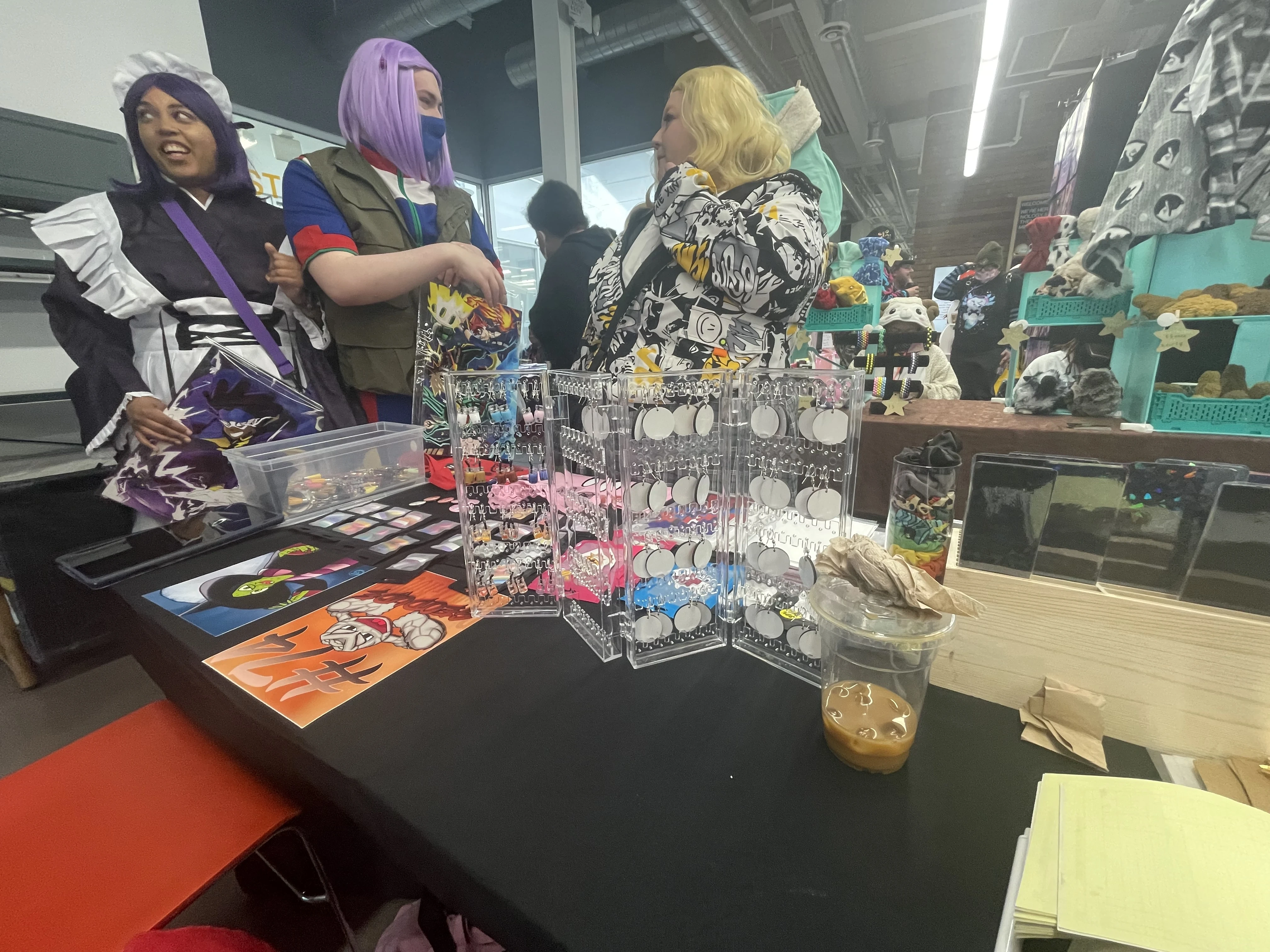 Nat & Kee Customs booth setup 3