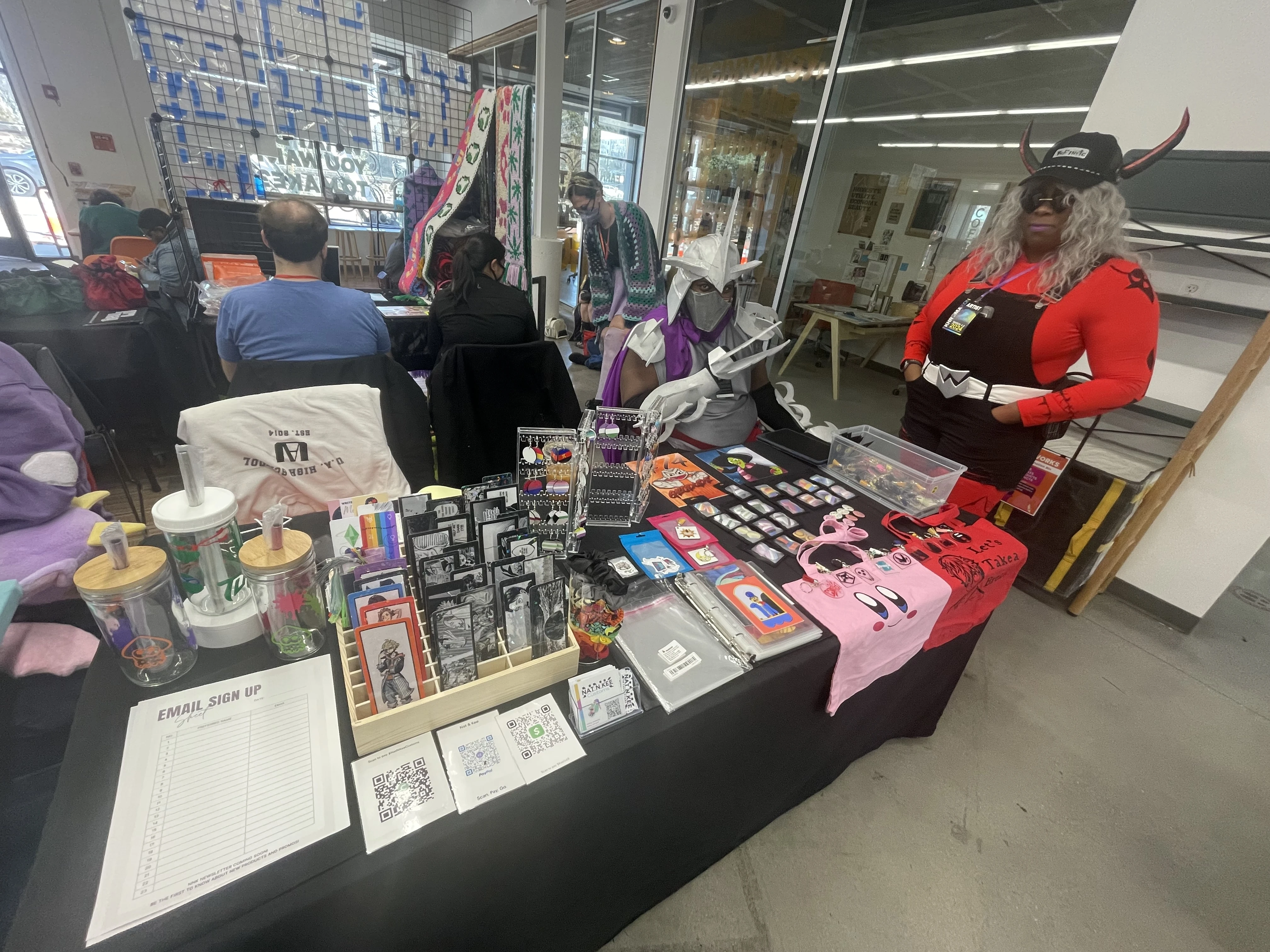 Nat & Kee Customs booth setup 4