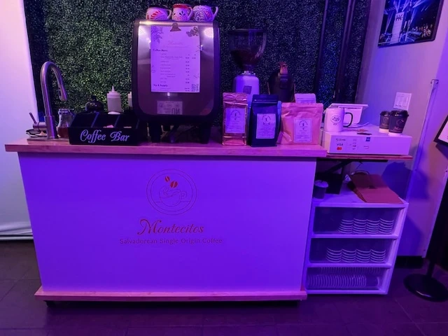 Montecitos Coffee booth setup 1