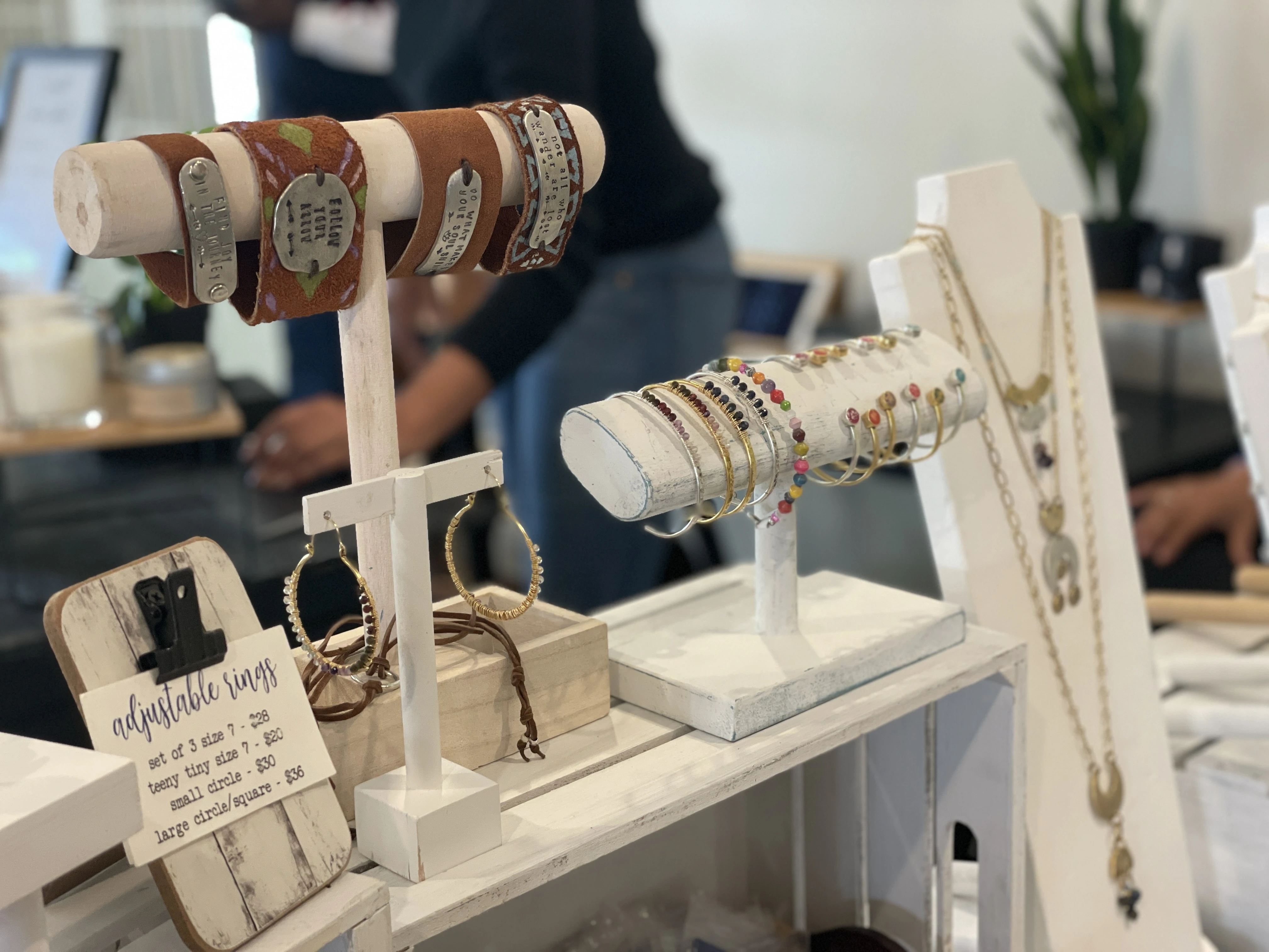 Nobska Craftsmen booth setup 1