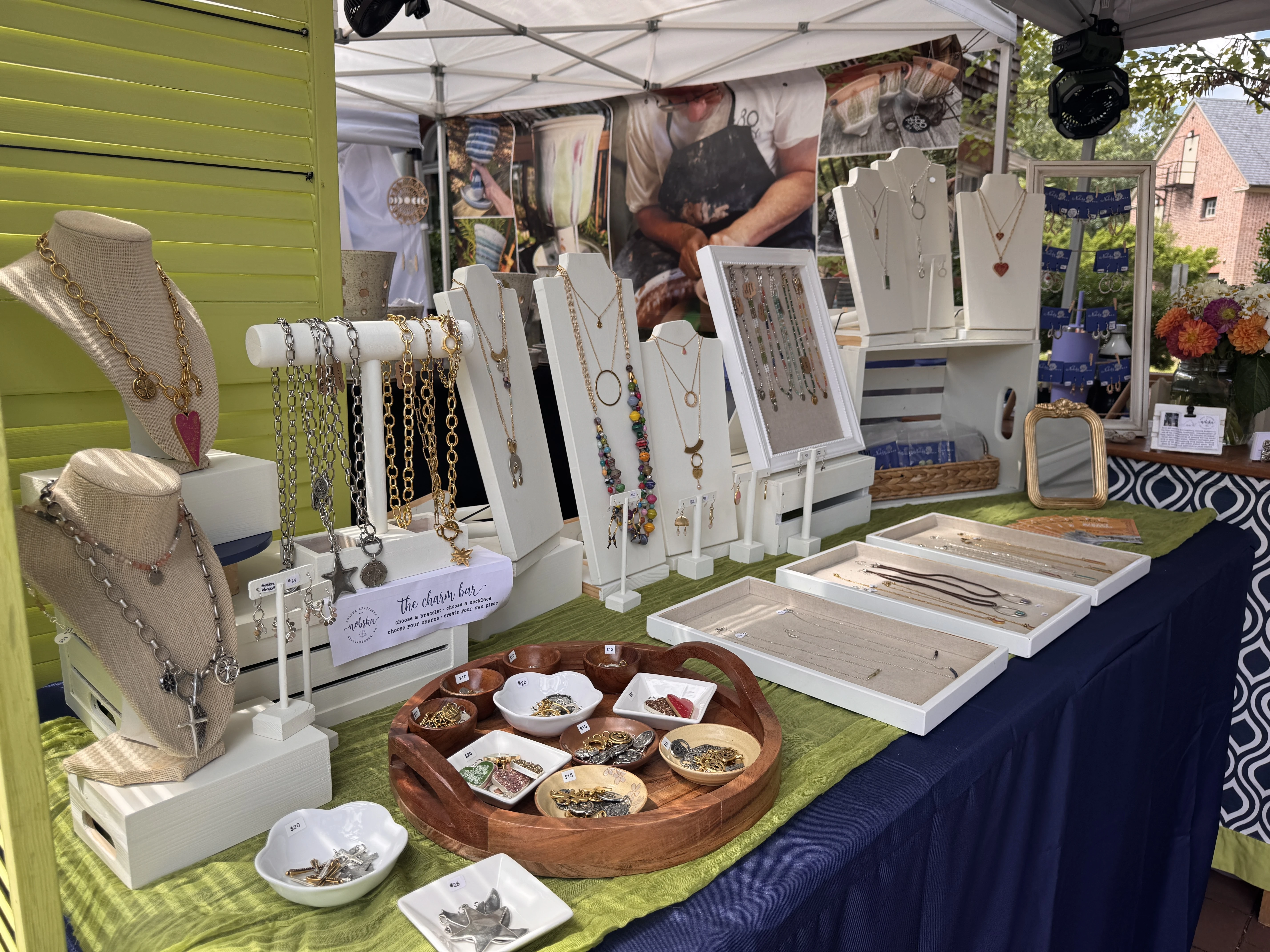 Nobska Craftsmen booth setup 3